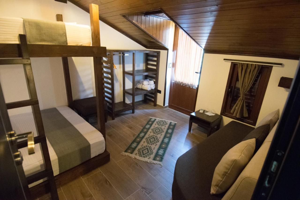 Kale Guesthouse จีโรคาสเตอร์ ภายนอก รูปภาพ