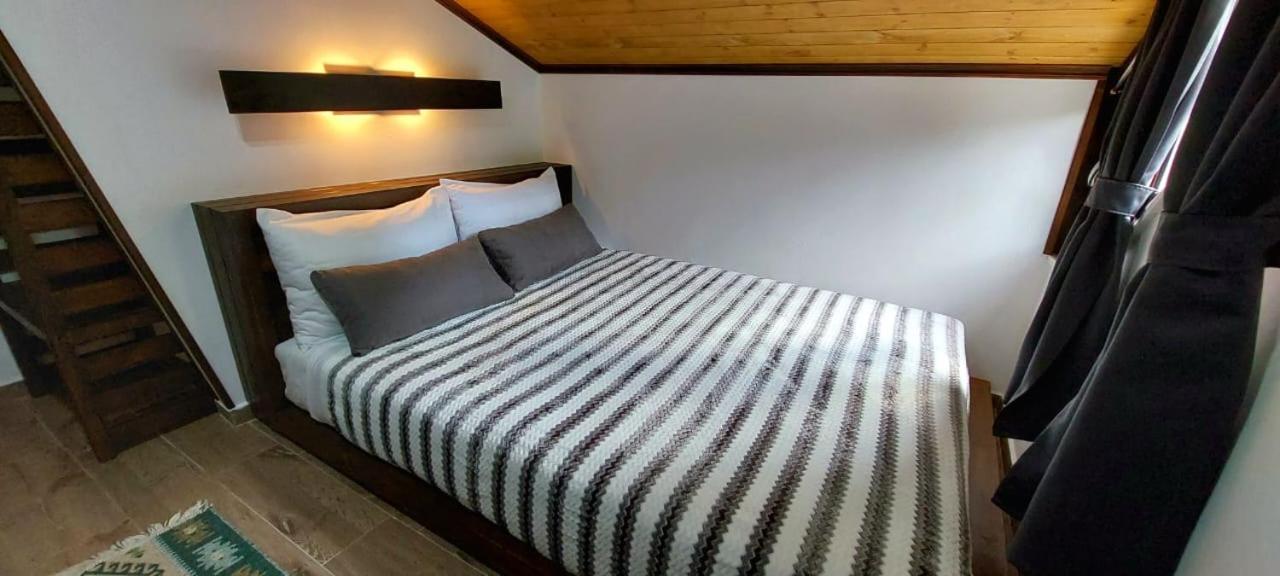 Kale Guesthouse จีโรคาสเตอร์ ภายนอก รูปภาพ
