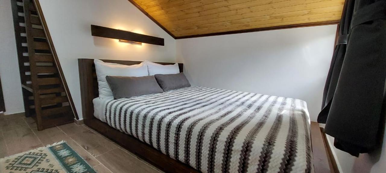 Kale Guesthouse จีโรคาสเตอร์ ภายนอก รูปภาพ